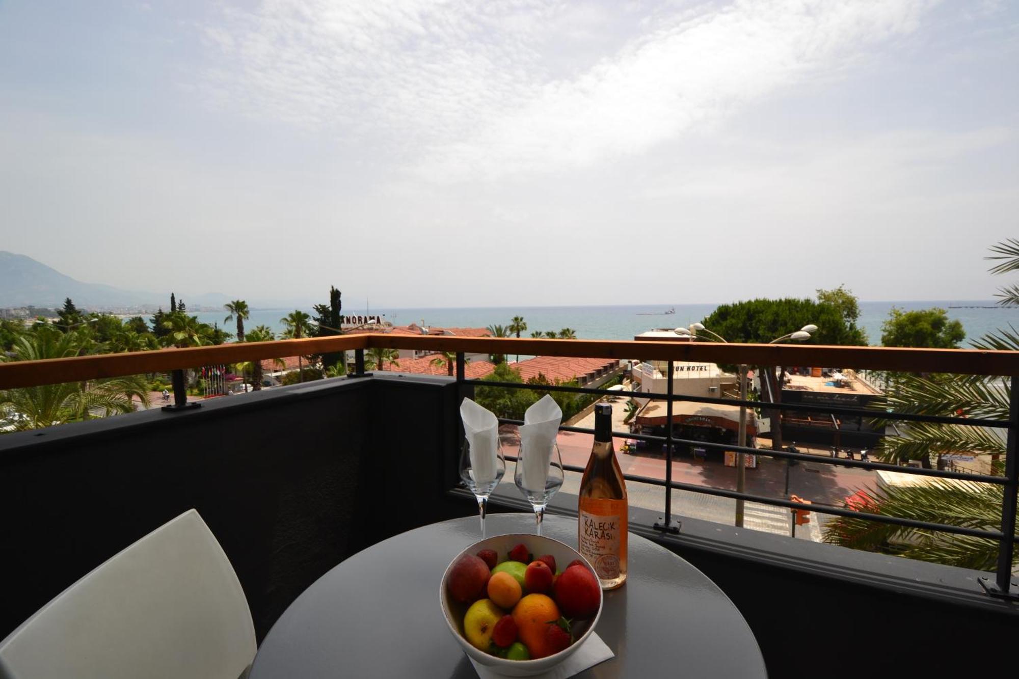 En Vie Beach Boutique Hotel - Adults Only Alanya Esterno foto